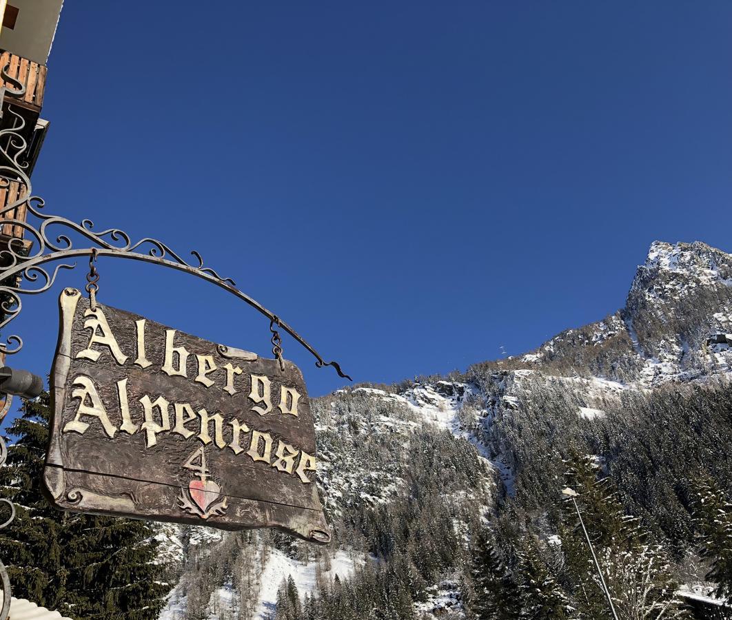 גרסוני-סן-ג'אן Albergo Alpenrose Ski&Bike Mountain Hotel מראה חיצוני תמונה