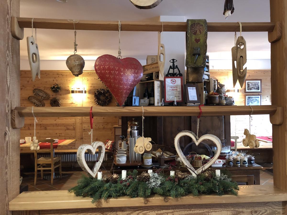 גרסוני-סן-ג'אן Albergo Alpenrose Ski&Bike Mountain Hotel מראה חיצוני תמונה